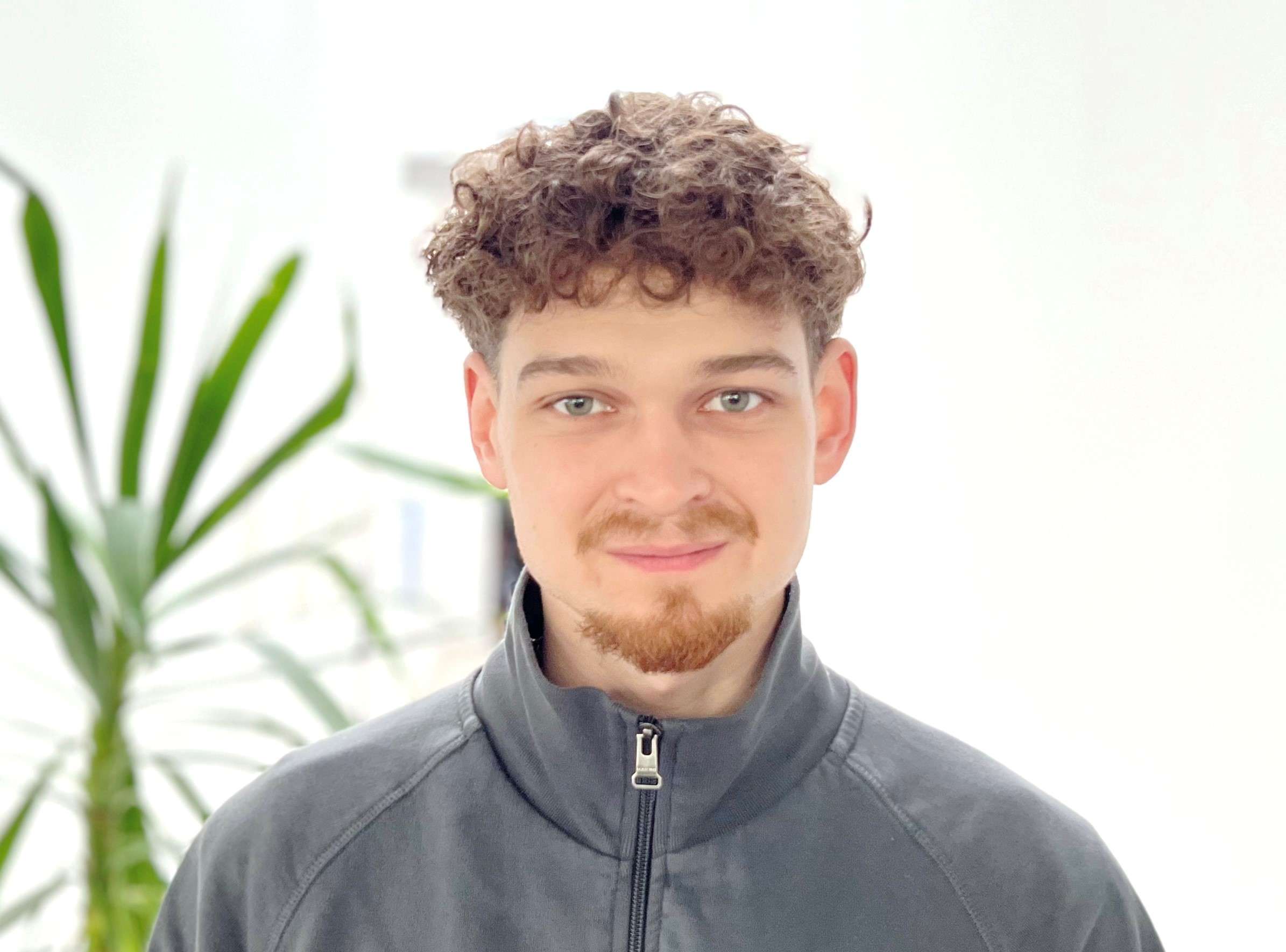 Foto Jonas Wirth Mitarbeiter ims Handhabungstechnik GmbH im Bereich Service & Montage